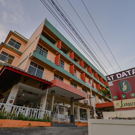 Oyo 2487 Sampurna Jaya Hotel Tanjung Pinang Exterior foto