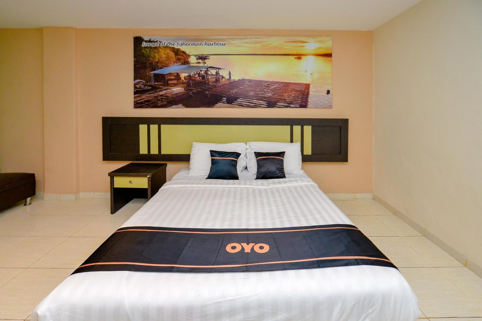 Oyo 2487 Sampurna Jaya Hotel Tanjung Pinang Exterior foto